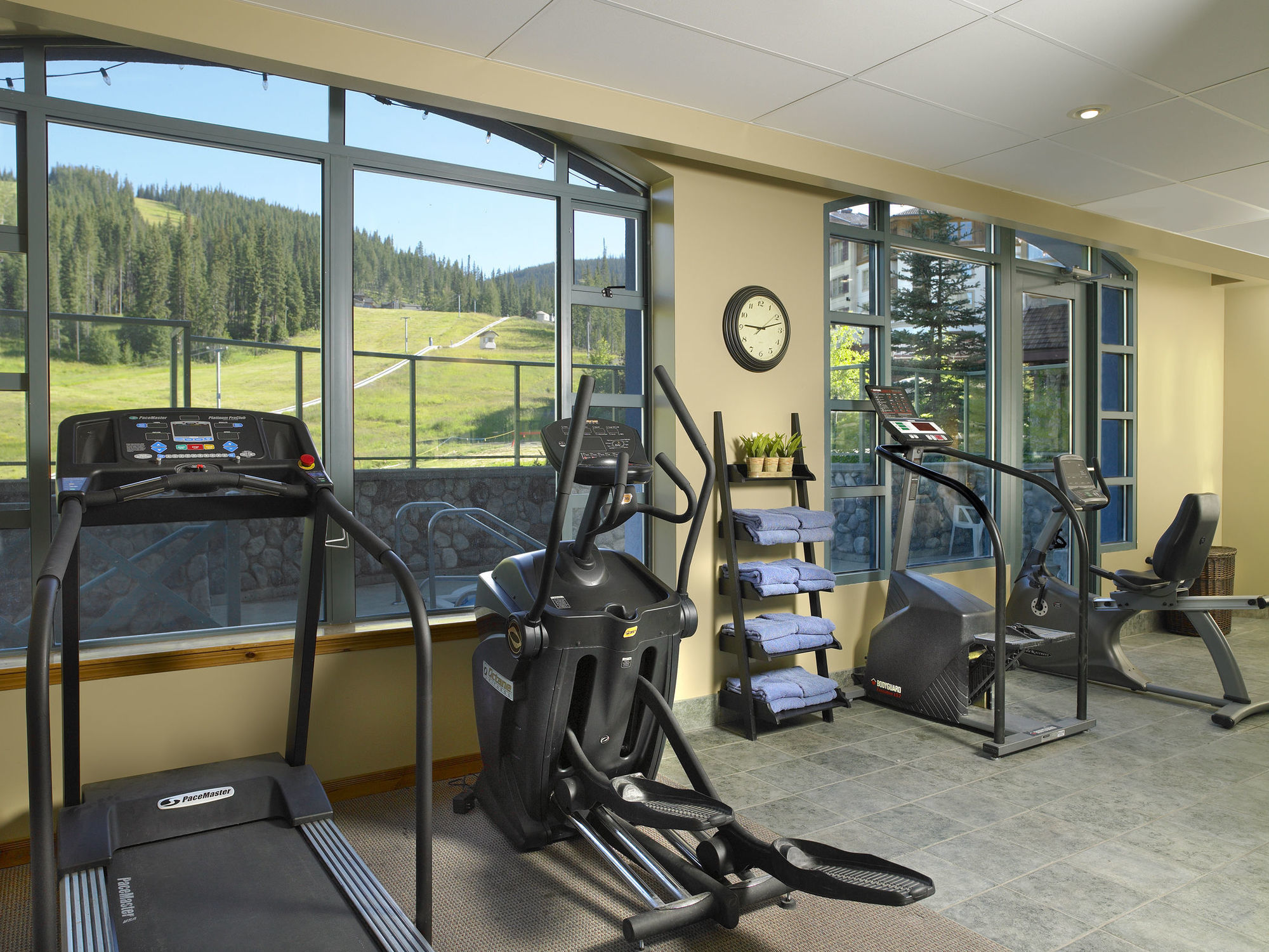 Sundance Lodge Sun Peaks Servizi foto